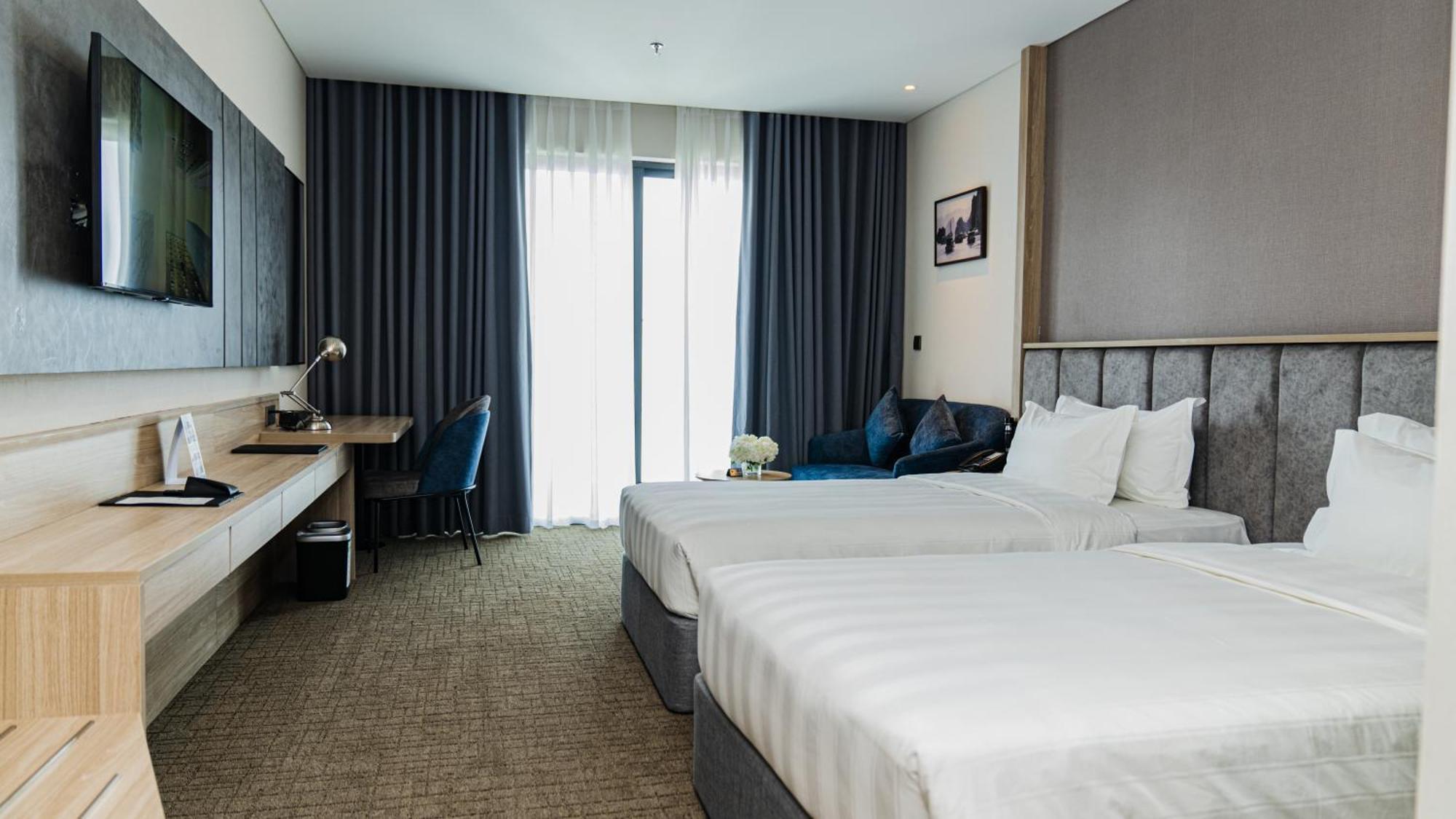 Wyndham Garden Legend Halong Ha Long Exterior foto