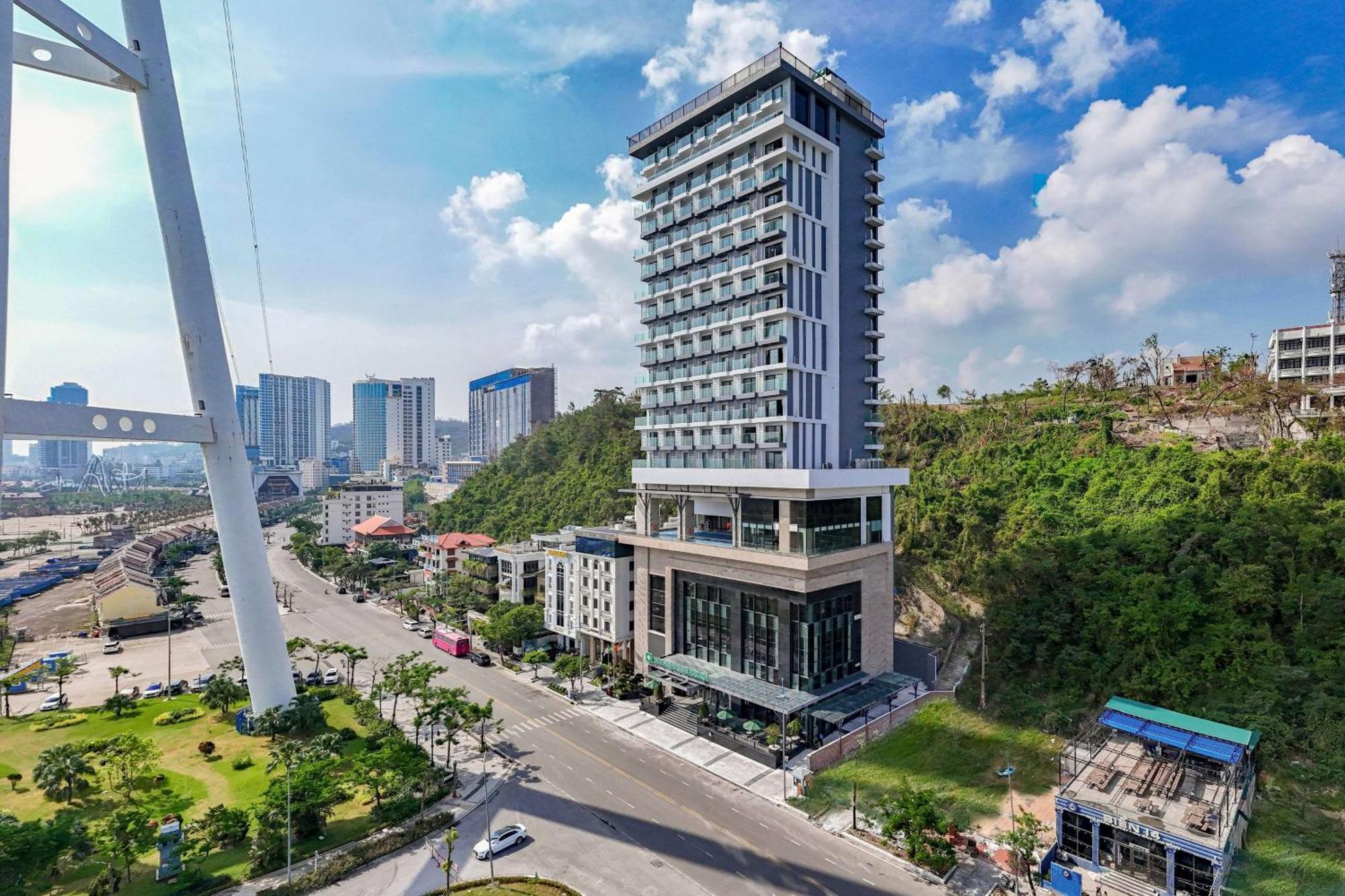 Wyndham Garden Legend Halong Ha Long Exterior foto